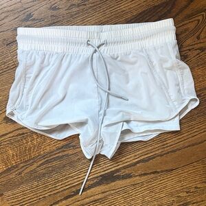 ALO Yoga light Grey Athletic Shorts